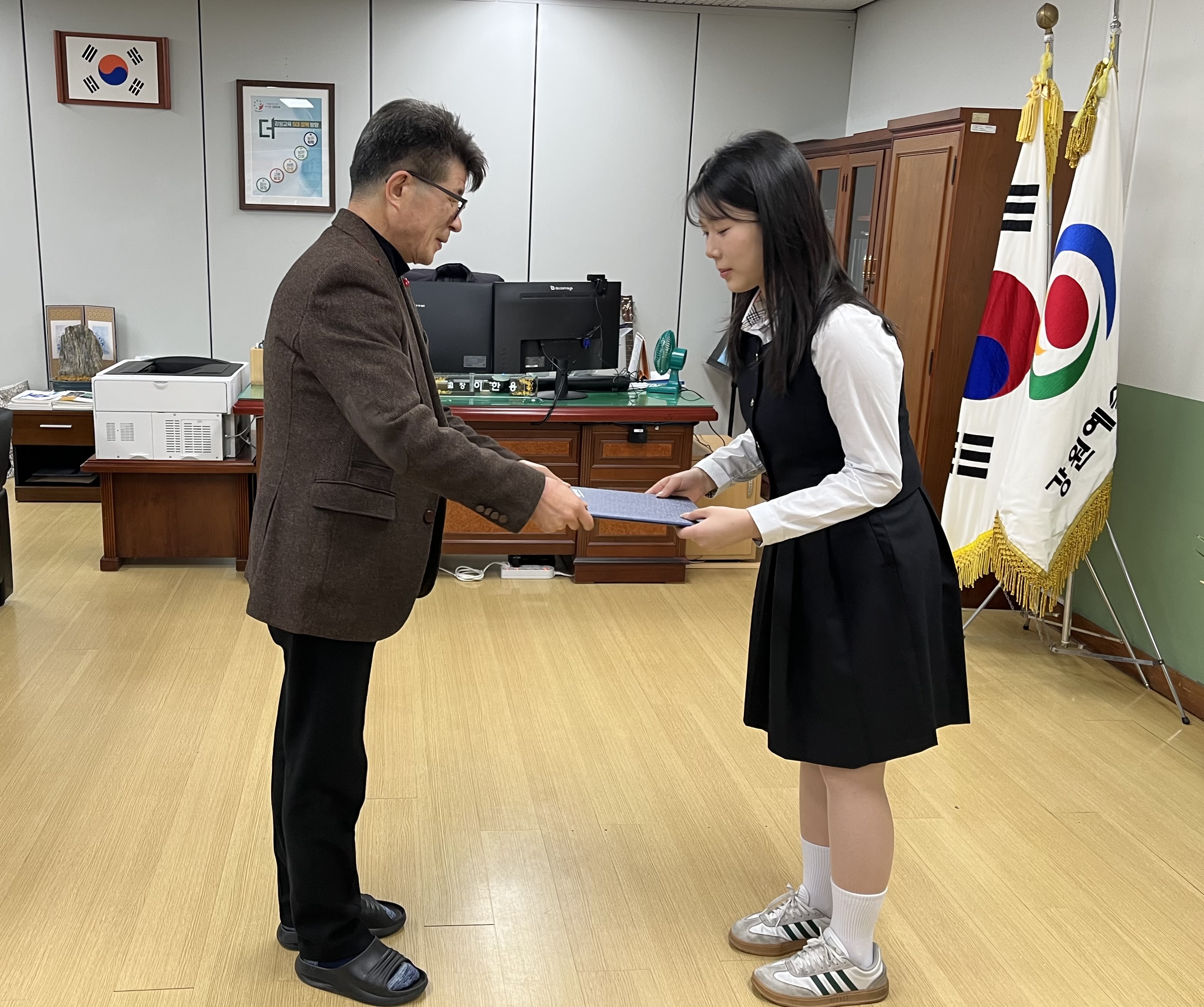 2025 창체동아리 제비로그(영상 제작) 장려상 수상  사진